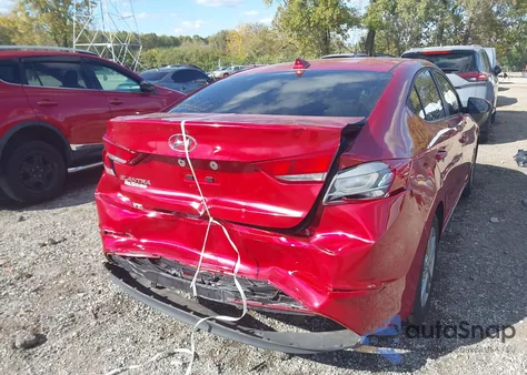 2018 Hyundai Elantra Sel z USA, uszkodzony, nr VIN 5NPD84LF3JH238026